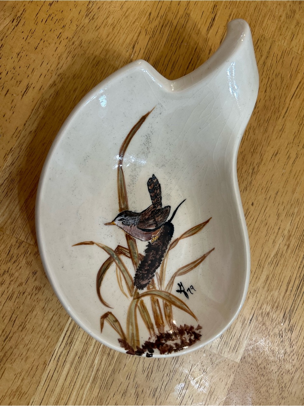 Hand-Painted White Ceramic Bird Dish – Decorative Birds Design